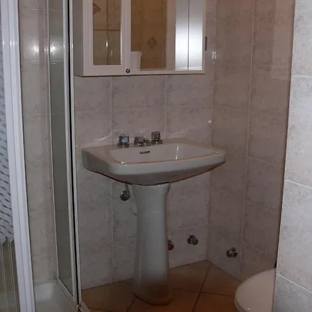 Hotel Carla 2*