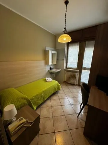 Carla Ξενοδοχείο 2*