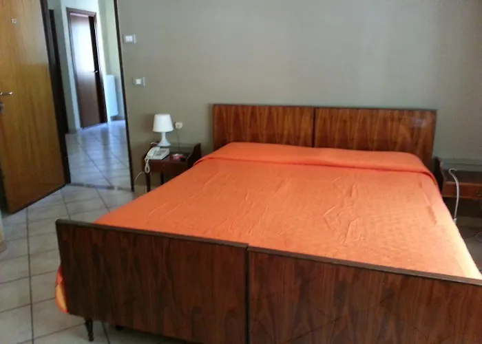 Carla Ξενοδοχείο 2*